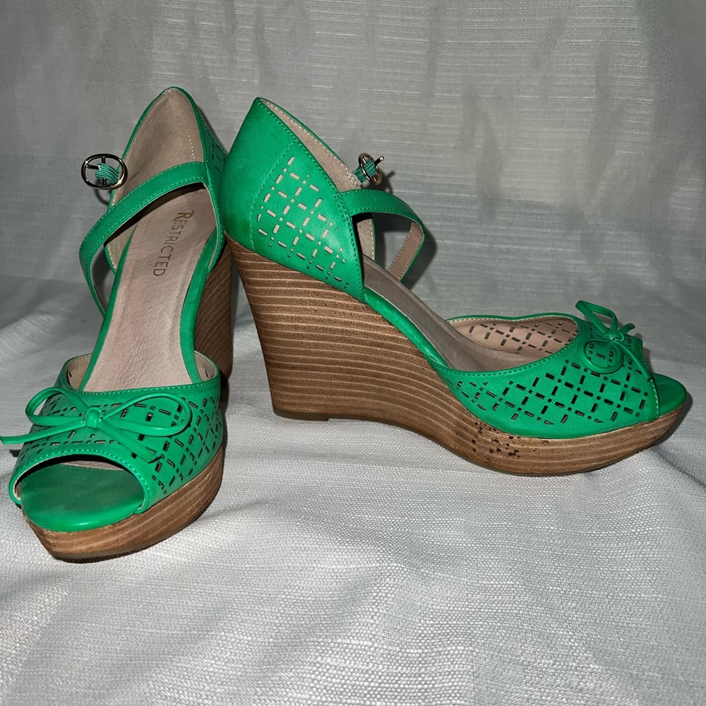Turquoise Wedges - Picture 3 of 4